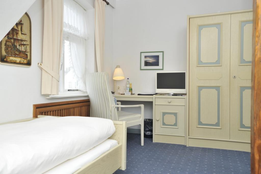 Hotel Friesenhof Wenningstedt-Braderup Rom bilde