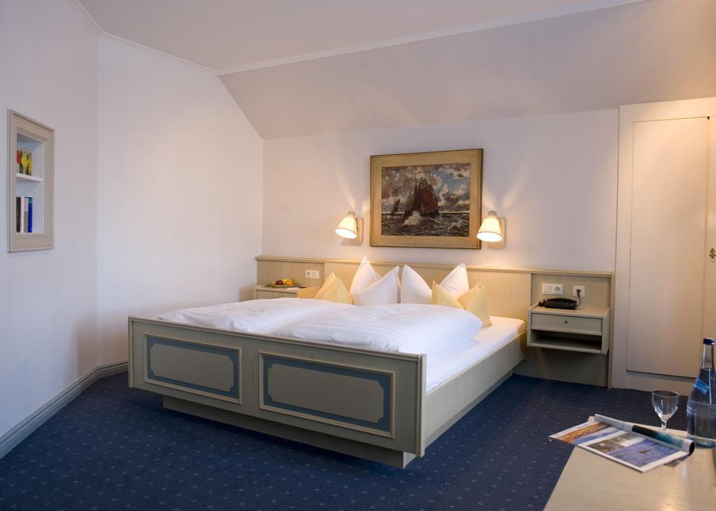 Hotel Friesenhof Wenningstedt-Braderup Rom bilde